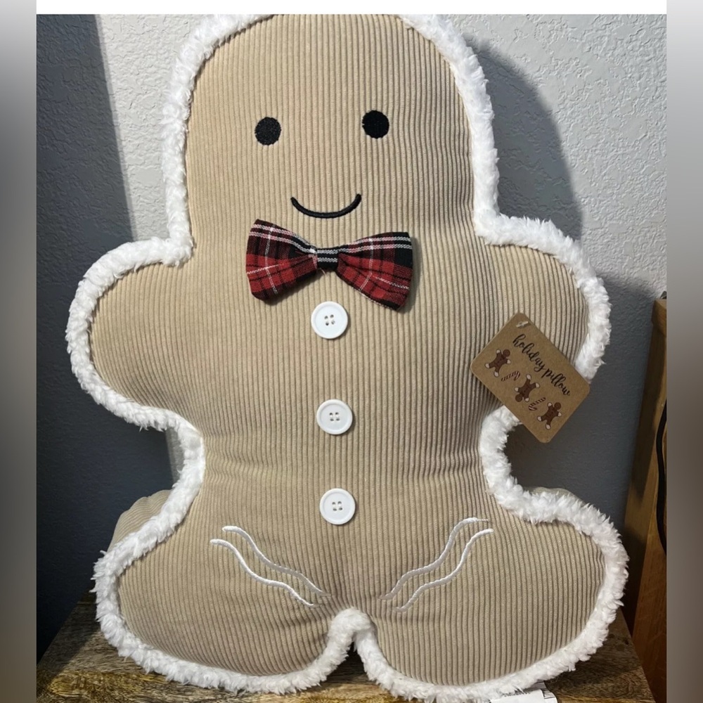 Gingerbread Man Christmas Cord Throw Pillow NEW